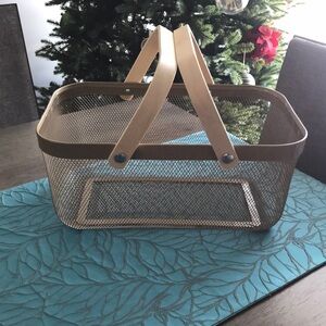 Elegant Tan Mesh Metal Basket with Wooden Handles